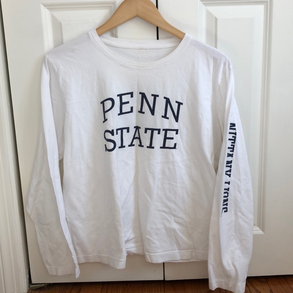 White long sleep Penn State shirt
